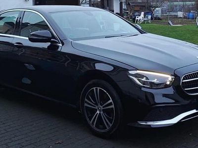 Schwarz Gebraucht 2021 Mercedes E200 Limousine | 26.000 € (Fairer Preis)