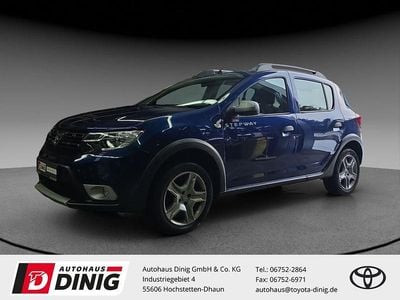 Blau Gebraucht 2019 Dacia Sandero Prestige Limousine | 8.795 € (Fairer Preis)