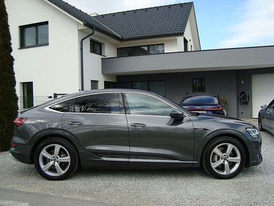 Gebraucht Audi e-tron S-Line 300 kW (408 PS) 2021 Grau SUV