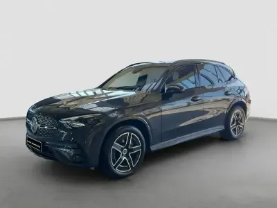 Używany Mercedes GLC220 AMG 197 KM (144 kW) 2025 Szary SUV