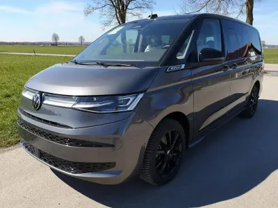 Neu VW Multivan Edition 150 PS (110 kW) 2026 Indiumgrau metallic Van / Kleinbus