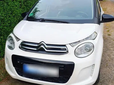 Gebraucht Citroën C1 69 PS (50 kW) 2015 Weiß Kleinwagen