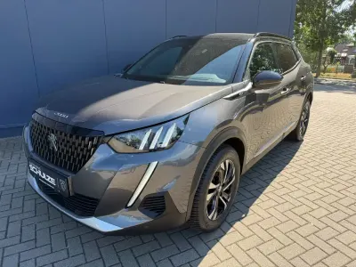 Gebraucht Peugeot 2008 GT 131 PS (96 kW) 2023 Grau SUV