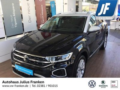 Gebraucht VW T-Roc Style 150 PS (110 kW) 2024 Deep black perleffekt (metallic) SUV