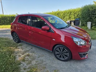 Gebraucht Mitsubishi Space Star Edition 80 PS (58 kW) 2018 Rot Kleinwagen