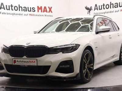 Gebraucht BMW 330e Shadowline 184 PS (135 kW) 2021 Alpinweiss iii Kombi