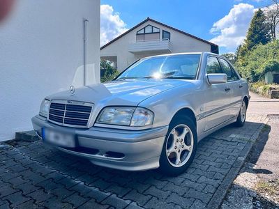 Mercedes C180
