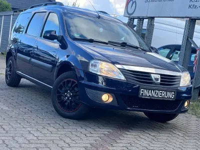 Gebraucht Dacia Logan MCV Lauréate 84 PS (61 kW) 2011 Blau Kombi