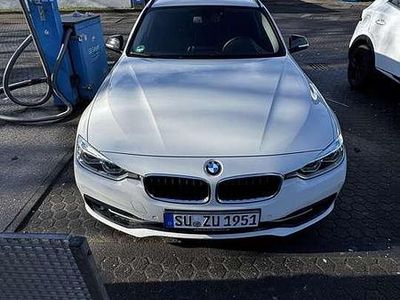 Gebraucht BMW 320 Sport Line 190 PS (139 kW) 2015 Weiß Kombi