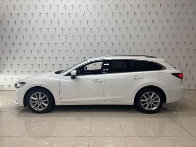 Weiß Gebraucht 2022 Mazda 6 Sports-Line Kombi | 16.350 € (Guter Preis)