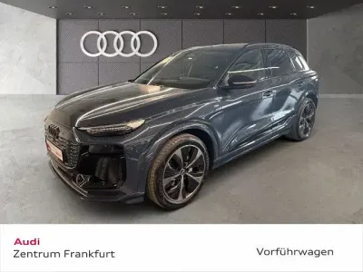 Używany Audi Q6 e-tron Ambiente 284 kW (387 KM) 2025 Niebieski SUV