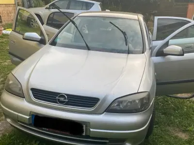 Gebraucht Opel Astra 84 PS (61 kW) 2003 Silber Kombi