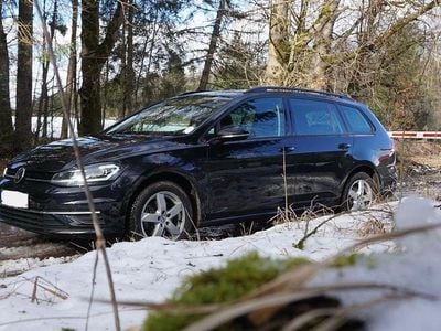 Second-hand VW Golf VII Comfortline 150 CP (110 kW) 2019 Negru Break