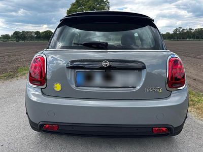 Gebraucht Mini Cooper S 135 kW (184 PS) 2022 Grau Kleinwagen