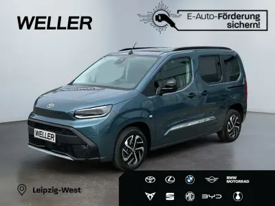 Neu Toyota Proace Verso City 100 kW (136 PS) 2026 Blau Kombi