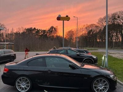 BMW 325