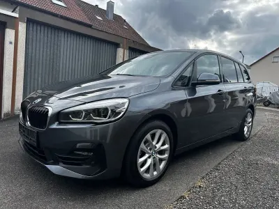 Gebraucht BMW 218 Gran Tourer Performance 150 PS (110 kW) 2021 Grau Van / Kleinbus