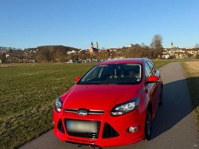 Gebraucht Ford Focus S 150 PS (110 kW) 2013 Rot Kombi