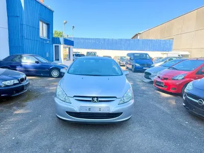 Gebraucht Peugeot 307 CC Tendance 136 PS (100 kW) 2005 Silber Cabrio