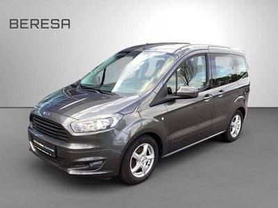 Usata Ford Tourneo Courier Trend 101 CV (74 kW) 2017 Grigio Monovolume