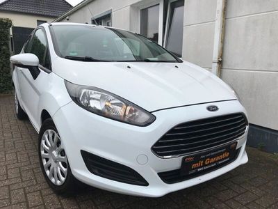 gebraucht Ford Fiesta 1.25 SYNC Edition WEISS Sitzheizung 2014 Garantie