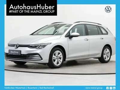 Second-hand VW Golf VIII Life 116 CP (85 kW) 2022 Argintiu Break