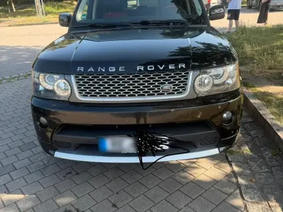 Gebraucht Land Rover Range Rover 250 PS (183 kW) 2011 Schwarz SUV