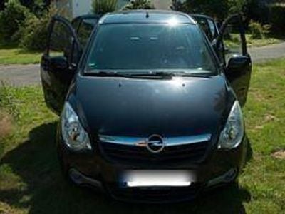 Opel Agila