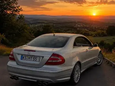 Gebraucht Mercedes CLK320 Elegance 218 PS (160 kW) 2002 Silber Coupé