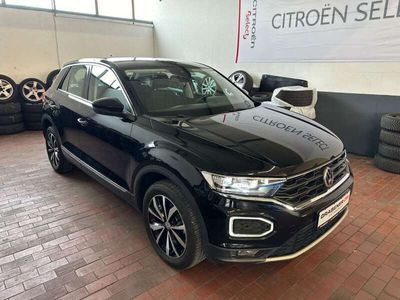 gebraucht VW T-Roc Style 1.6 ACC NAVI APP SH BT R.Kam. 1.Hand