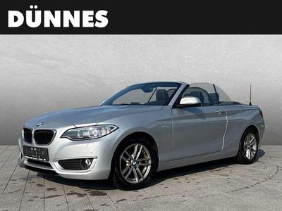 Gebraucht BMW 218 Advantage 150 PS (110 kW) 2016 Silber (glaciersilber metallic) Cabrio