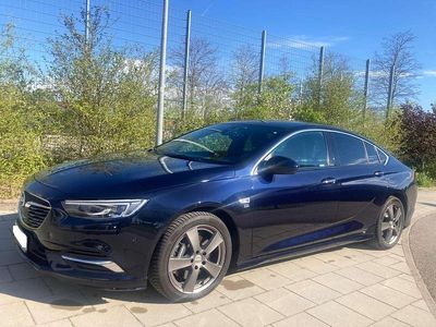 Second-hand Opel Insignia Innovation 260 CP (191 kW) 2017 Albastru Berlinǎ