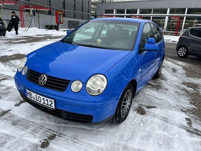 Gebraucht VW Polo 64 PS (47 kW) 2004 Blau Limousine
