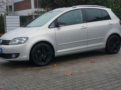 Gebraucht VW Golf Plus Cross Style 105 PS (77 kW) 2011 Gold Van / Kleinbus