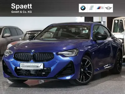 Gebraucht BMW M240 M Sport 374 PS (275 kW) 2025 Portimao blau metallic Coupé