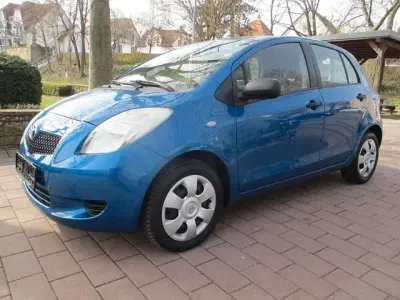 Gebraucht Toyota Yaris Cool 69 PS (50 kW) 2008 Blau Kleinwagen