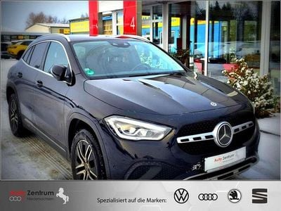 Kosmosblack met. Gebraucht 2021 Mercedes GLA250 Progressive SUV | 26.970 € (Fairer Preis)