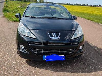 Gebraucht Peugeot 207 CC Allure 111 PS (81 kW) 2012 Schwarz Cabrio