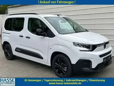 Neu Citroën e-Berlingo 131 PS (96 kW) 2025 Weiss Van / Kleinbus