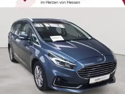 Gebraucht Ford S-MAX Titanium 190 PS (139 kW) 2022 Blau Van / Kleinbus