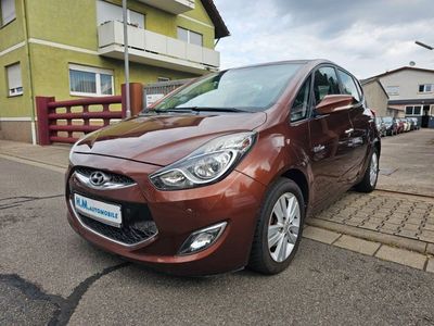 gebraucht Hyundai ix20 1.6 CRDi Trend Blue