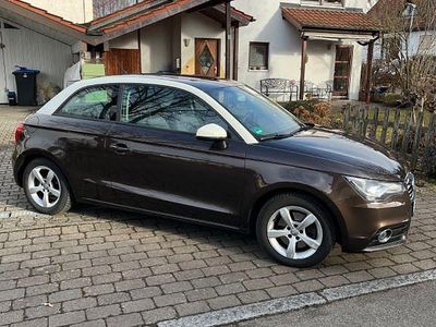 Braun Gebraucht 2011 Audi A1 Ambition Kleinwagen | 5.250 € (Guter Preis)
