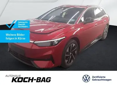 Gebraucht VW ID.7 Pro 210 kW (286 PS) 2025 Rot Kombi
