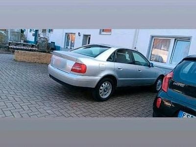 Gebraucht Audi A4 101 PS (74 kW) 2000 Silber Limousine