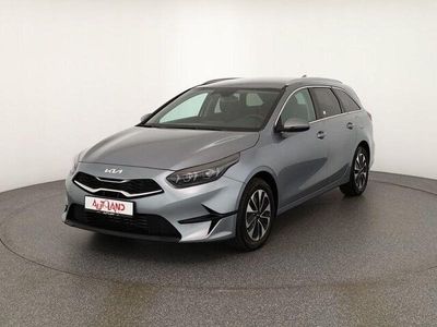 Neu Kia Ceed 140 PS (102 kW) 2025 Andere Kleinwagen