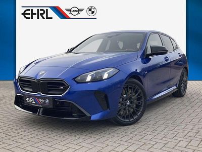 Nuova BMW M135 Performance 300 CV (220 kW) 2026 Blu Utilitaria