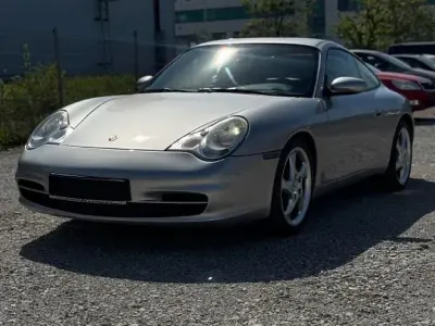 Usata Porsche 911 Carrera 4 320 CV (235 kW) 2001 Argento Coupé