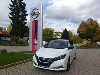 Gebraucht Nissan Leaf 110 kW (150 PS) 2021 Weis/schwarz Kleinwagen