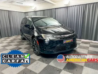 Neu Chrysler Pacifica Limited 291 PS (214 kW) 2026 Schwarz Van