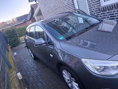 Second-hand Opel Astra 140 CP (102 kW) 2012 Gri Break